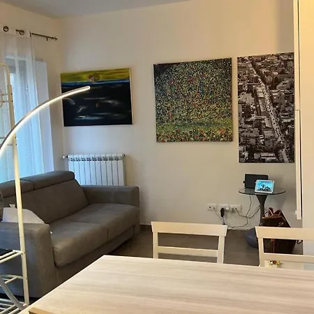 Tiny In - Magliana Roma