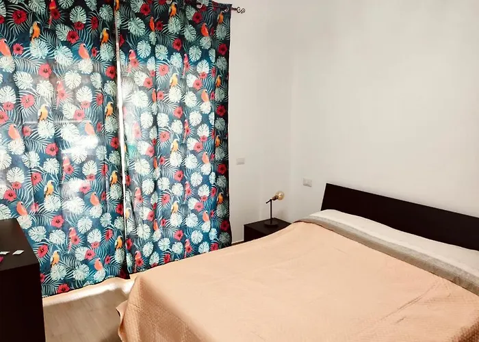 Tiny In - Magliana Rom