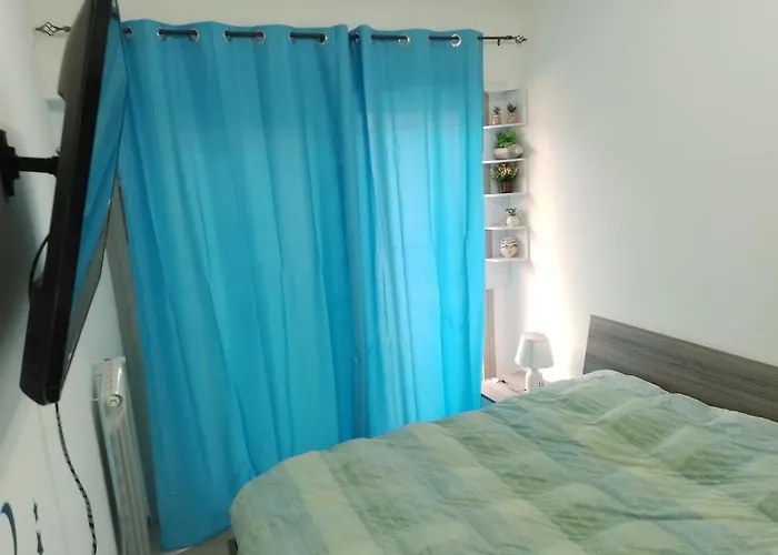 Tiny In - Magliana * Rom